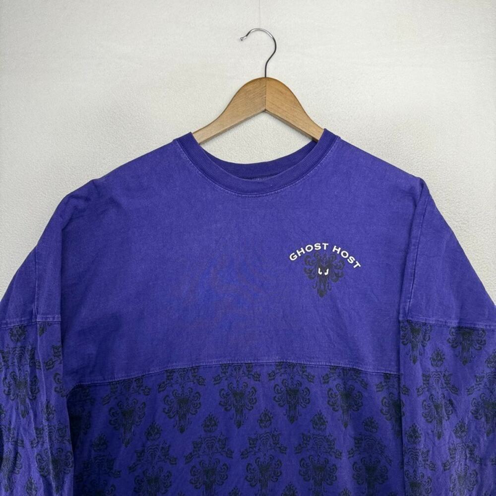 Disney Spirit Jersey Men's Medium Purple Haunted Mansion Ghost Host Spellout - Picture 3 of 11